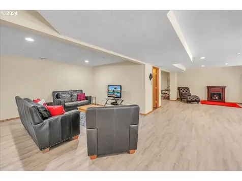 58345 Lindsay Lane Warren OR 97053