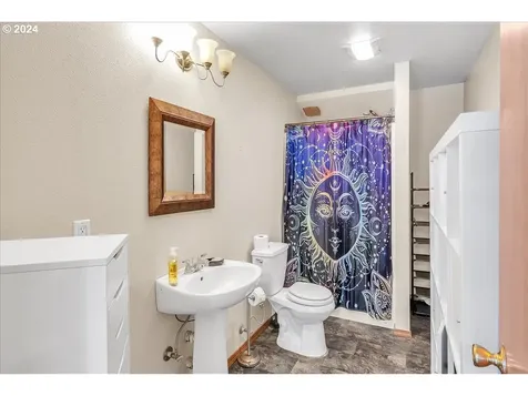 58345 Lindsay Lane Warren OR 97053