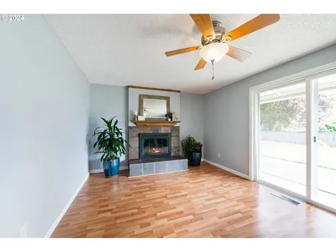 9811 Ne 4th Circle Vancouver WA 98664