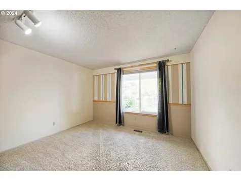 9811 Ne 4th Circle Vancouver WA 98664