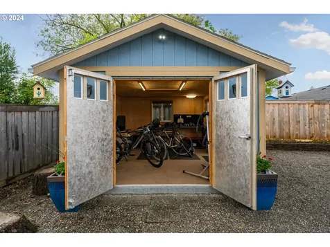 9811 Ne 4th Circle Vancouver WA 98664
