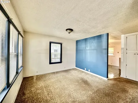 1614 Z Avenue La Grande OR 97850