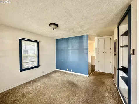 1614 Z Avenue La Grande OR 97850