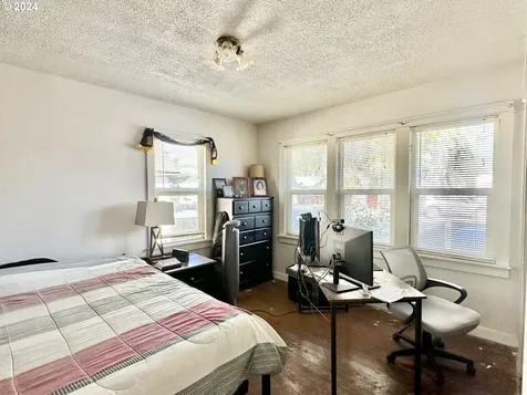 1614 Z Avenue La Grande OR 97850