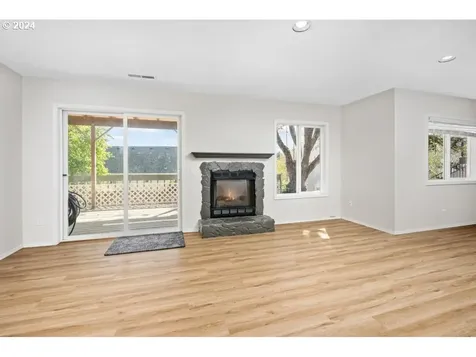 23270 Sw Brittany Place Sherwood OR 97140