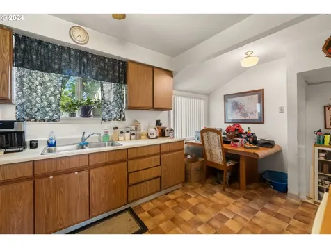 11010 Ne San Rafael Street Portland OR 97220