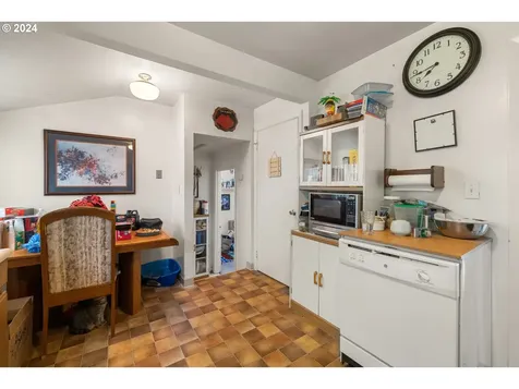 11010 Ne San Rafael Street Portland OR 97220