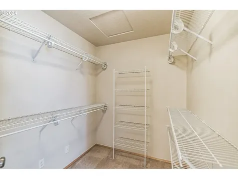 91 Sw 106th Place Portland OR 97225