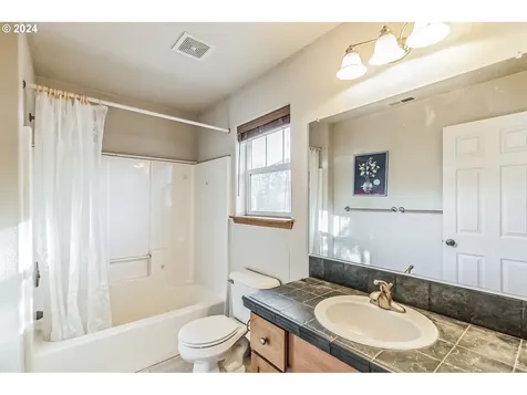 91 Sw 106th Place Portland OR 97225