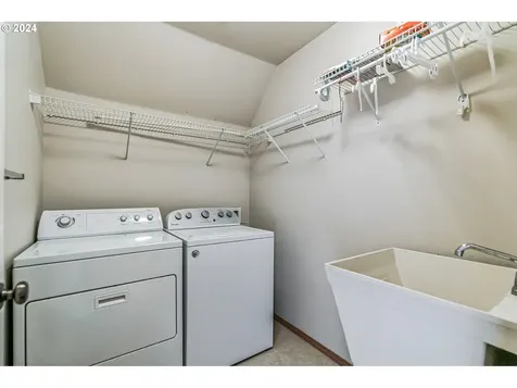 91 Sw 106th Place Portland OR 97225