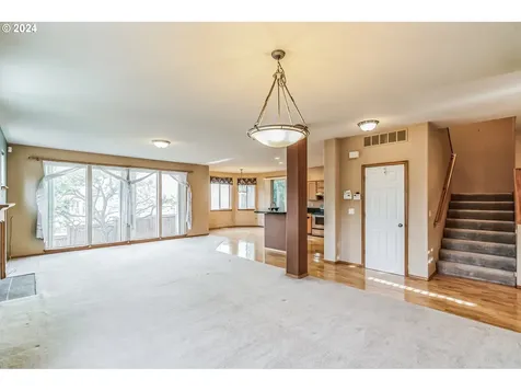 91 Sw 106th Place Portland OR 97225
