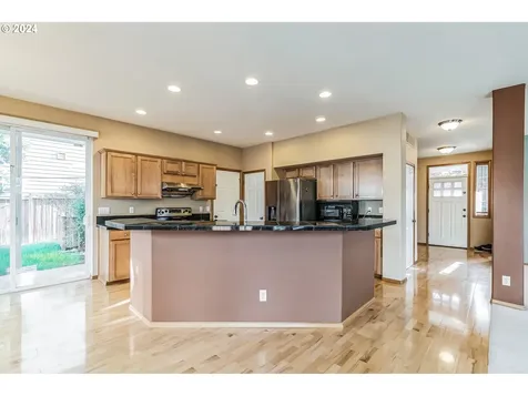 91 Sw 106th Place Portland OR 97225