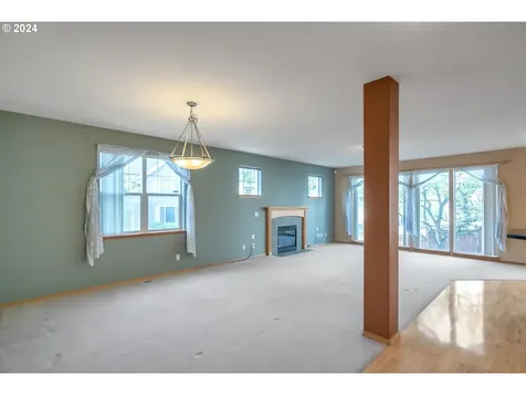 91 Sw 106th Place Portland OR 97225