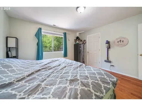 811 Arthur Avenue Cottage Grove OR 97424