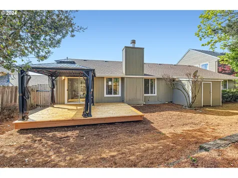 599 Ne 24th Street Gresham OR 97030