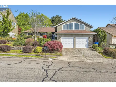599 Ne 24th Street Gresham OR 97030