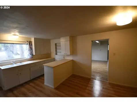 906 Verdant Street The Dalles OR 97058