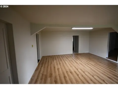 906 Verdant Street The Dalles OR 97058