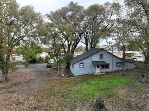 906 Verdant Street The Dalles OR 97058