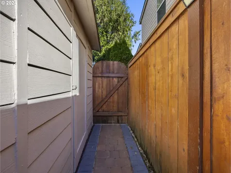 19447 Prospector Terrace Oregon City OR 97045