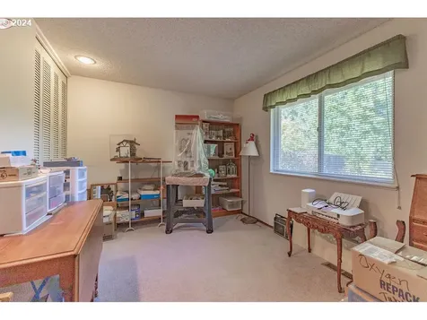 2444 Blackburn Street Eugene OR 97405