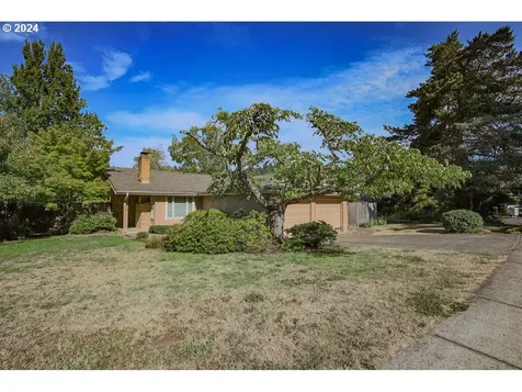 2444 Blackburn Street Eugene OR 97405