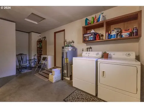 2444 Blackburn Street Eugene OR 97405