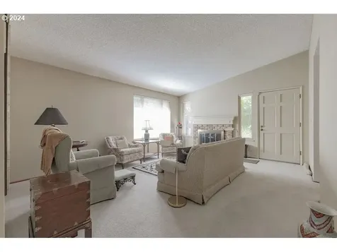 2444 Blackburn Street Eugene OR 97405