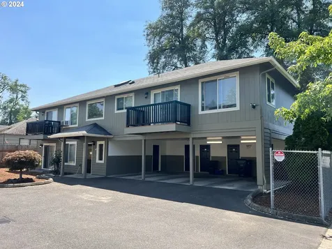 1676 W Broadway Eugene OR 97402