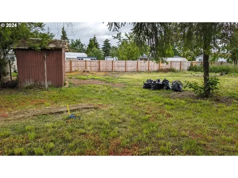 644 Mary Neal Lane Creswell OR 97426