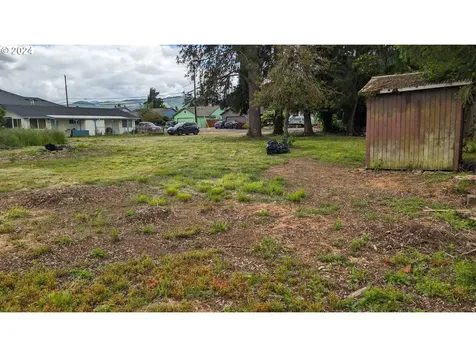 644 Mary Neal Lane Creswell OR 97426