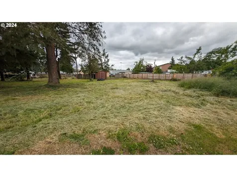 644 Mary Neal Lane Creswell OR 97426