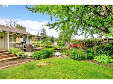 91281 Donna Road Springfield OR 97478