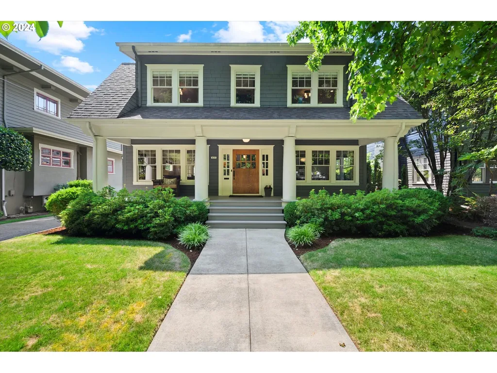 435 Ne Floral Place Portland OR 97232
