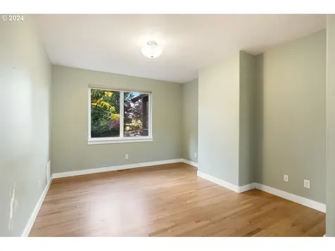 7105 Nw 23rd Court Vancouver WA 98665