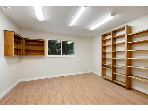 7105 Nw 23rd Court Vancouver WA 98665