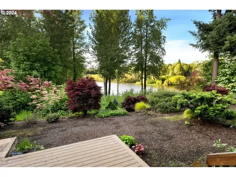 7105 Nw 23rd Court Vancouver WA 98665