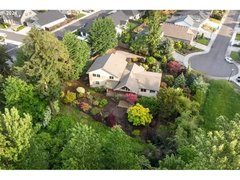 7105 Nw 23rd Court Vancouver WA 98665