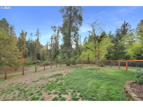 40089 Little Fall Creek Road Fall Creek OR 97438