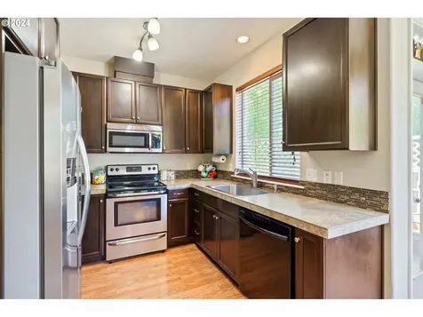 17967 Sw Arbela Court Beaverton OR 97003