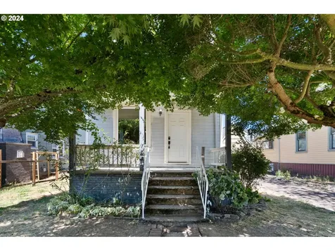 9133 N Central Street Portland OR 97203