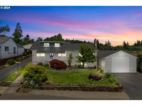 2677 York Street West Linn OR 97068