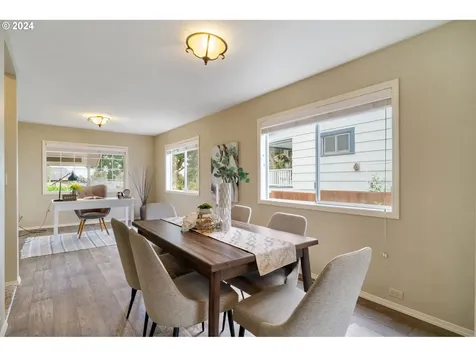 2677 York Street West Linn OR 97068