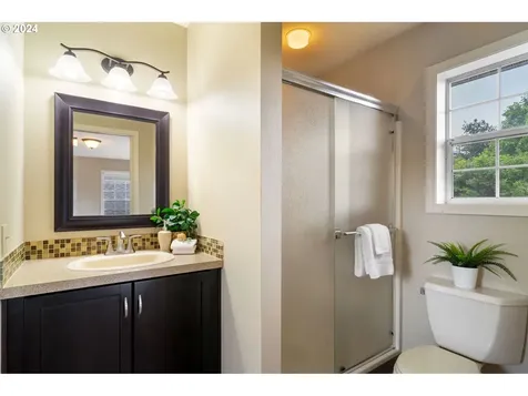 2677 York Street West Linn OR 97068