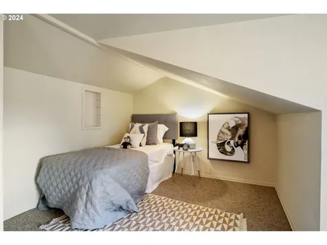 2677 York Street West Linn OR 97068