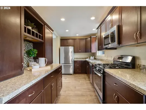 2677 York Street West Linn OR 97068