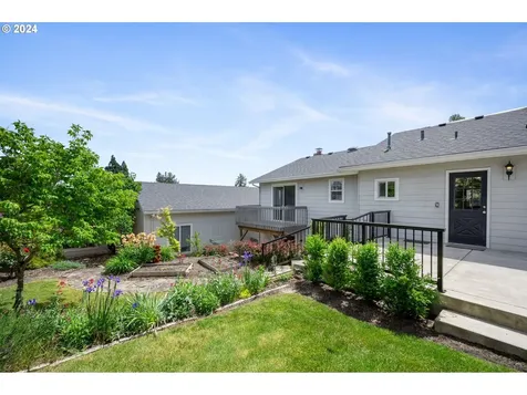 2677 York Street West Linn OR 97068