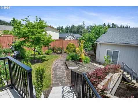 2677 York Street West Linn OR 97068