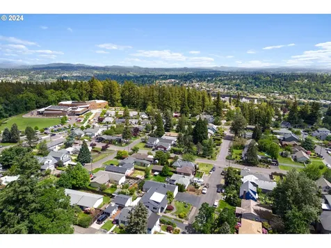 2677 York Street West Linn OR 97068