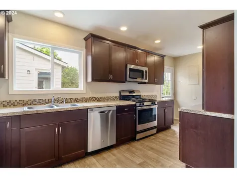 2677 York Street West Linn OR 97068
